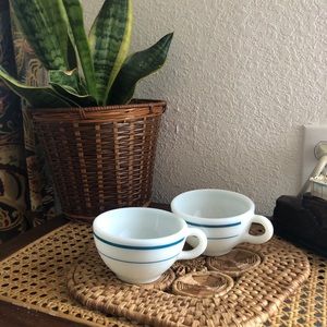 1970's Pyrex Teal Blue Rings Milk Glass Restaurant Coffee Mug #701